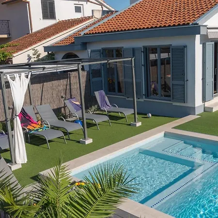 Feriehus Kuntrada 45 - Salted Heated & Kids Pool Fažana