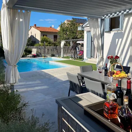 Feriehus Kuntrada 45 - Salted Heated & Kids Pool *